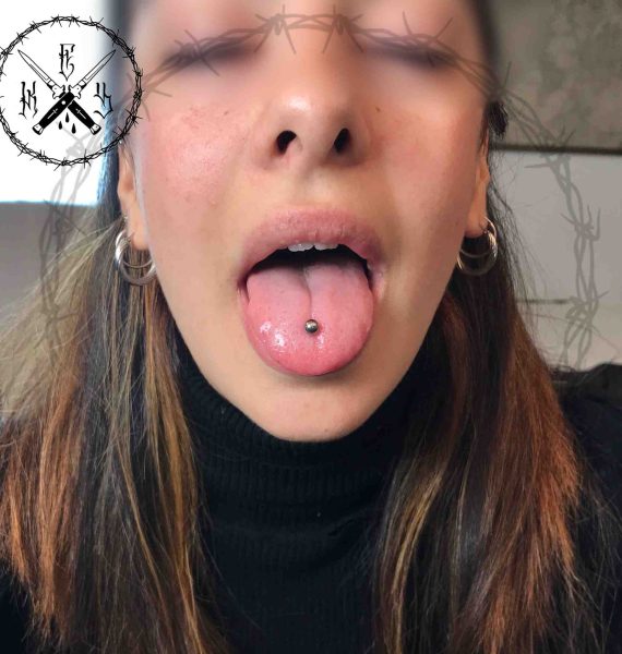 Piercing Lingua Dettaglio - Soul Skin Ink Tatuaggi Piercing Trucco Permanente Parabiago