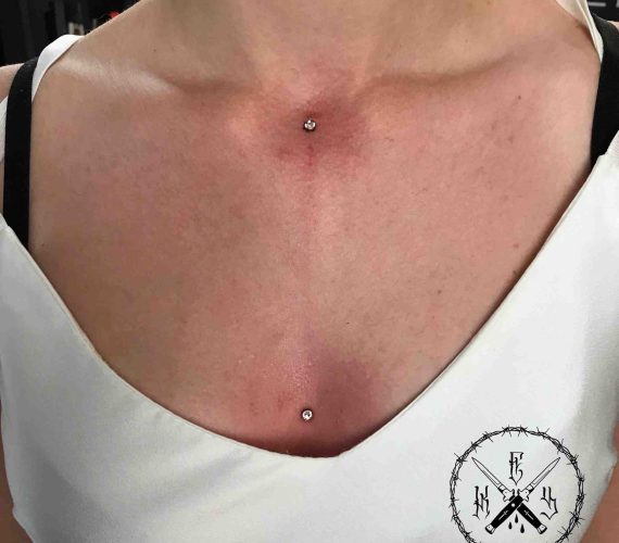 Piercing Microdermal Dettaglio - Soul Skin Ink Tatuaggi Piercing Trucco Permanente Parabiago