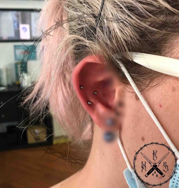 Piercing Orecchio Dettaglio - Soul Skin Ink Tatuaggi Piercing Trucco Permanente Parabiago
